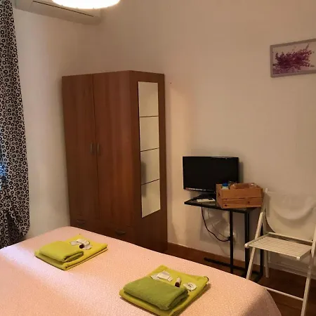 A Casa Di Lucia فندق مبيت وإفطار 3*